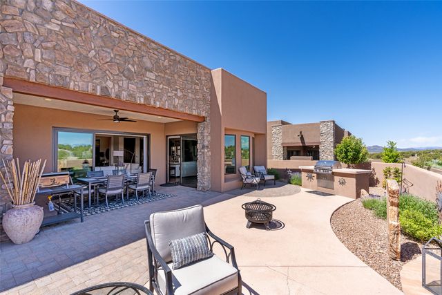 74 Paseo Las Terrazas, Santa Fe, NM 87506