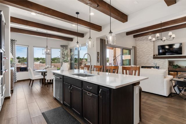 74 Paseo Las Terrazas, Santa Fe, NM 87506