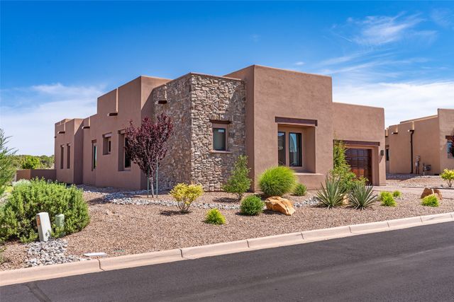74 Paseo Las Terrazas, Santa Fe, NM 87506