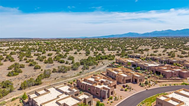 74 Paseo Las Terrazas, Santa Fe, NM 87506