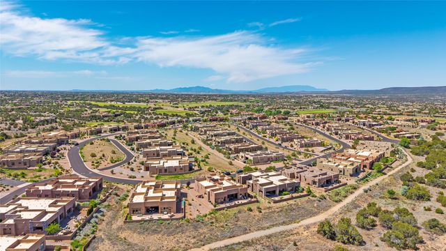 74 Paseo Las Terrazas, Santa Fe, NM 87506
