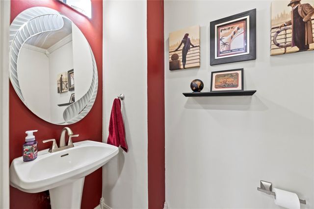 16146 Pipers View Drive, Houston, TX 77598