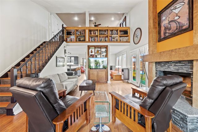 16146 Pipers View Drive, Houston, TX 77598