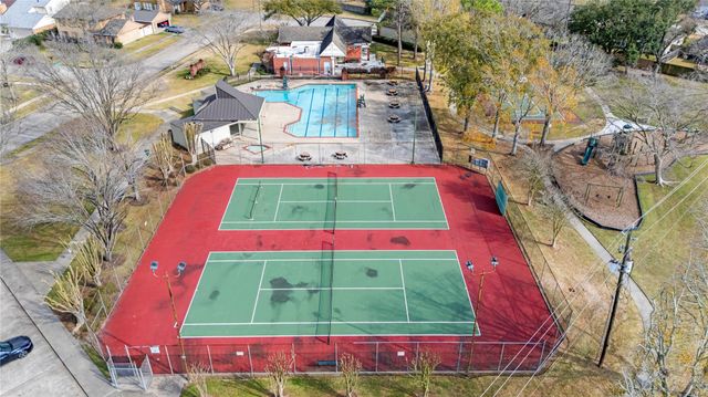 16146 Pipers View Drive, Houston, TX 77598