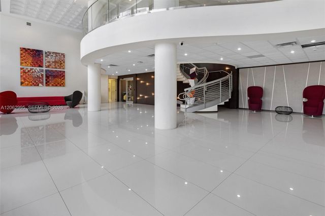5701 Collins Avenue 919, Miami Beach, FL 33140