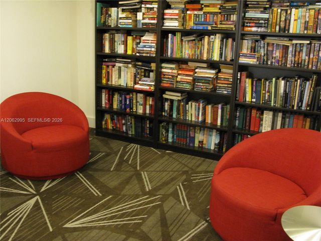 5701 Collins Avenue 919, Miami Beach, FL 33140