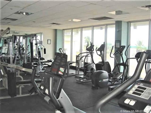 5701 Collins Avenue 919, Miami Beach, FL 33140