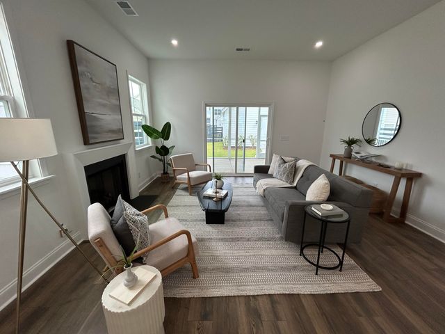 510 Ivy Green Lane 1631, Summerville, SC 29486