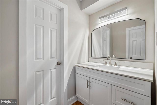 10713 DEBORAH DR, Potomac, MD 20854