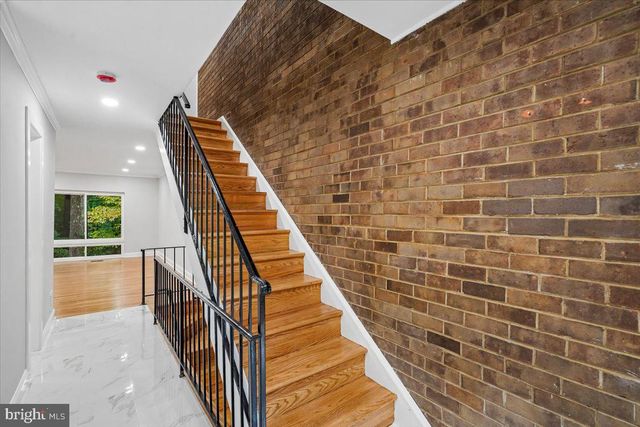 10713 DEBORAH DR, Potomac, MD 20854
