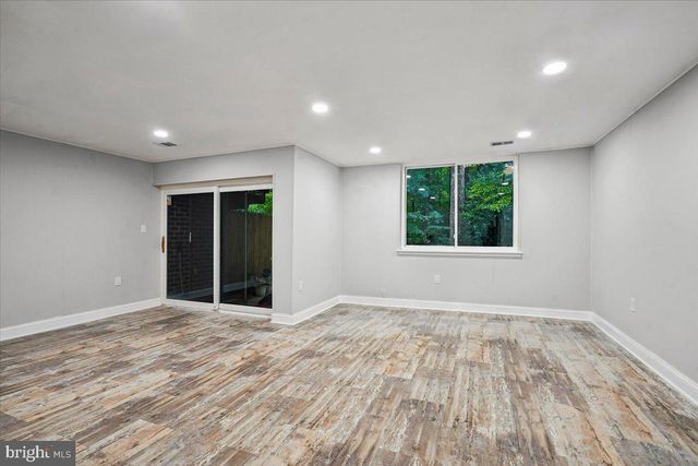 10713 DEBORAH DR, Potomac, MD 20854