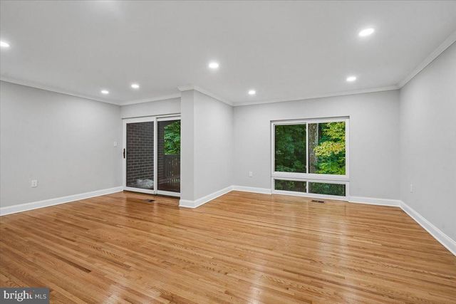 10713 DEBORAH DR, Potomac, MD 20854