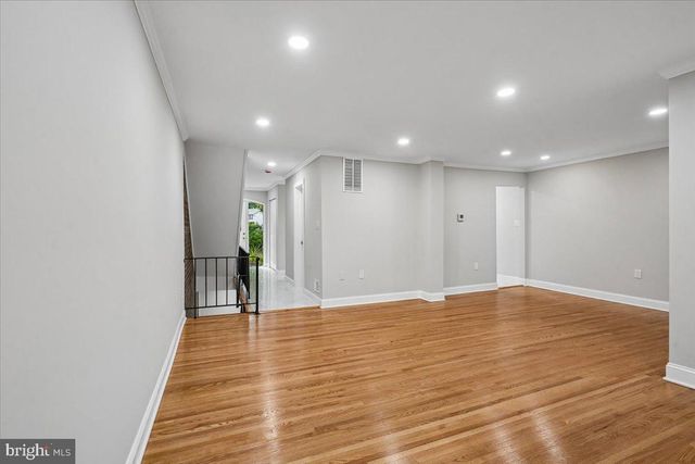 10713 DEBORAH DR, Potomac, MD 20854