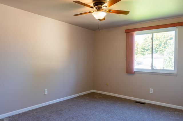 14323 Mary Grove Drive, Sterling Heights, MI 48313