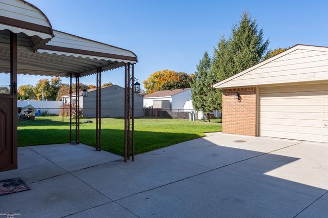 14323 Mary Grove Drive, Sterling Heights, MI 48313