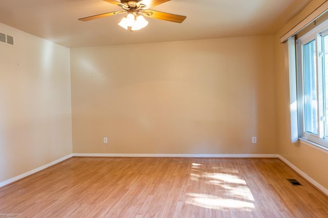 14323 Mary Grove Drive, Sterling Heights, MI 48313