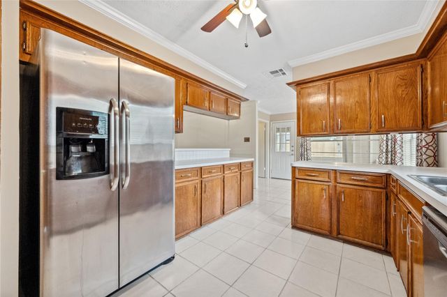 2159 River Village Drive, Kingwood, TX 77339