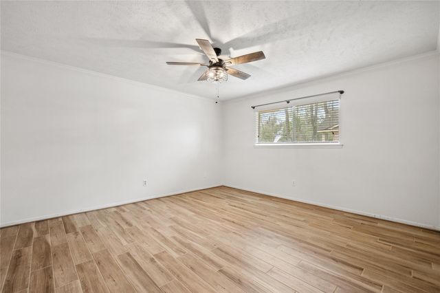 2159 River Village Drive, Kingwood, TX 77339