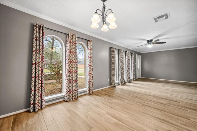 2159 River Village Drive, Kingwood, TX 77339