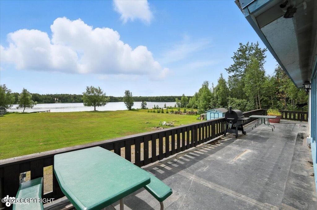 4730 W Lakeside Drive, Wasilla, AK 99623