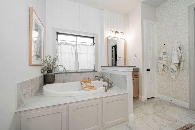 3204 Paxon Drive, Mansfield, TX 76084