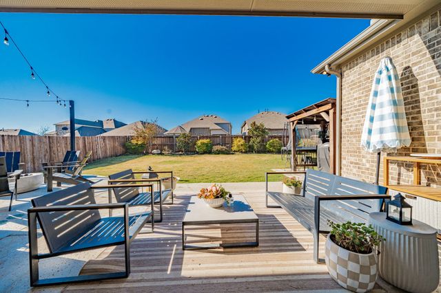 3204 Paxon Drive, Mansfield, TX 76084