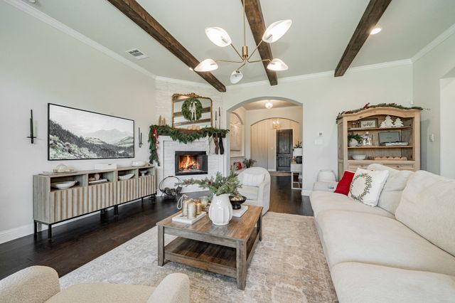 3204 Paxon Drive, Mansfield, TX 76084