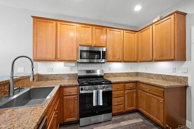 2880 WEEPING WILLOW RD, Chula Vista, CA 91915