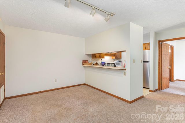 33 Ravencroft Lane E33, Asheville, NC 28803