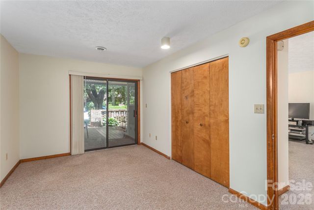 33 Ravencroft Lane E33, Asheville, NC 28803