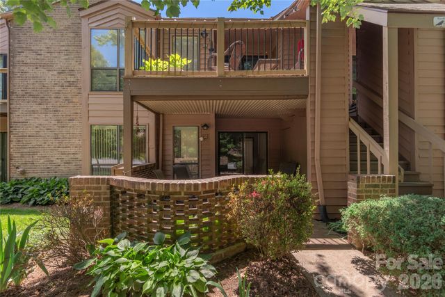 33 Ravencroft Lane E33, Asheville, NC 28803