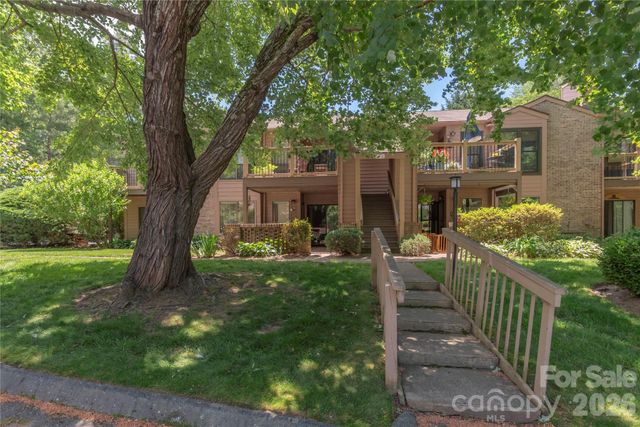 33 Ravencroft Lane E33, Asheville, NC 28803
