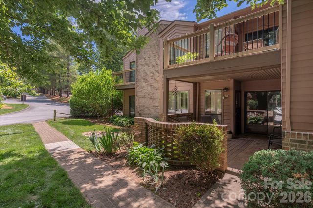 33 Ravencroft Lane E33, Asheville, NC 28803