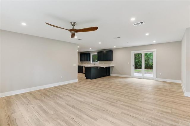 147 Greenwood Street, Jesup, GA 31545