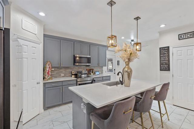 714 Oak Park Drive, Dallas, TX 75232