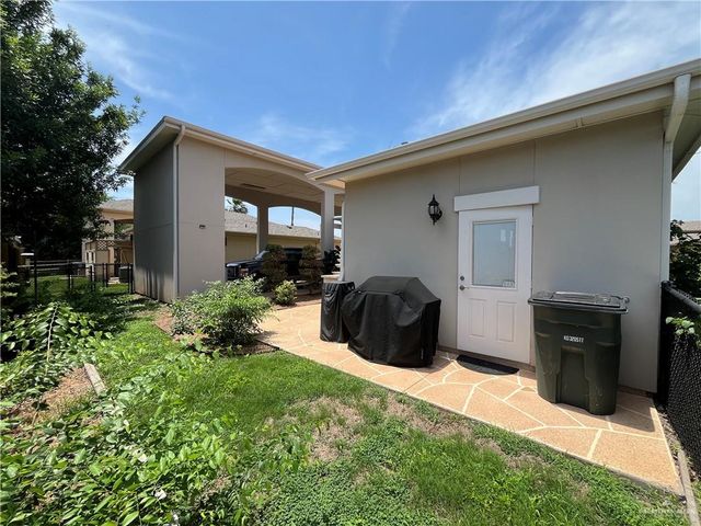2107 Kingfisher Lane, Mission, TX 78572