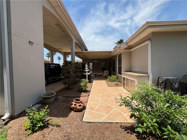 2107 Kingfisher Lane, Mission, TX 78572