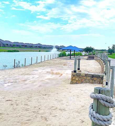 724 Autumnwood Way, Princeton, TX 75407