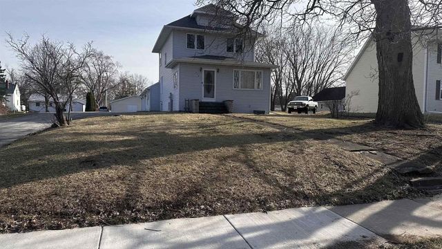 314 SUMMIT STREET, Pulaski, WI 54162