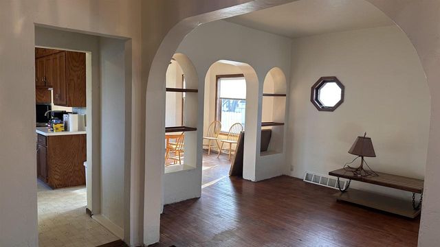 314 SUMMIT STREET, Pulaski, WI 54162