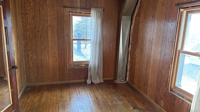 314 SUMMIT STREET, Pulaski, WI 54162