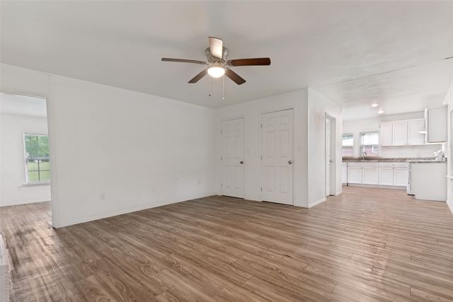 1010 E College Street, Terrell, TX 75160