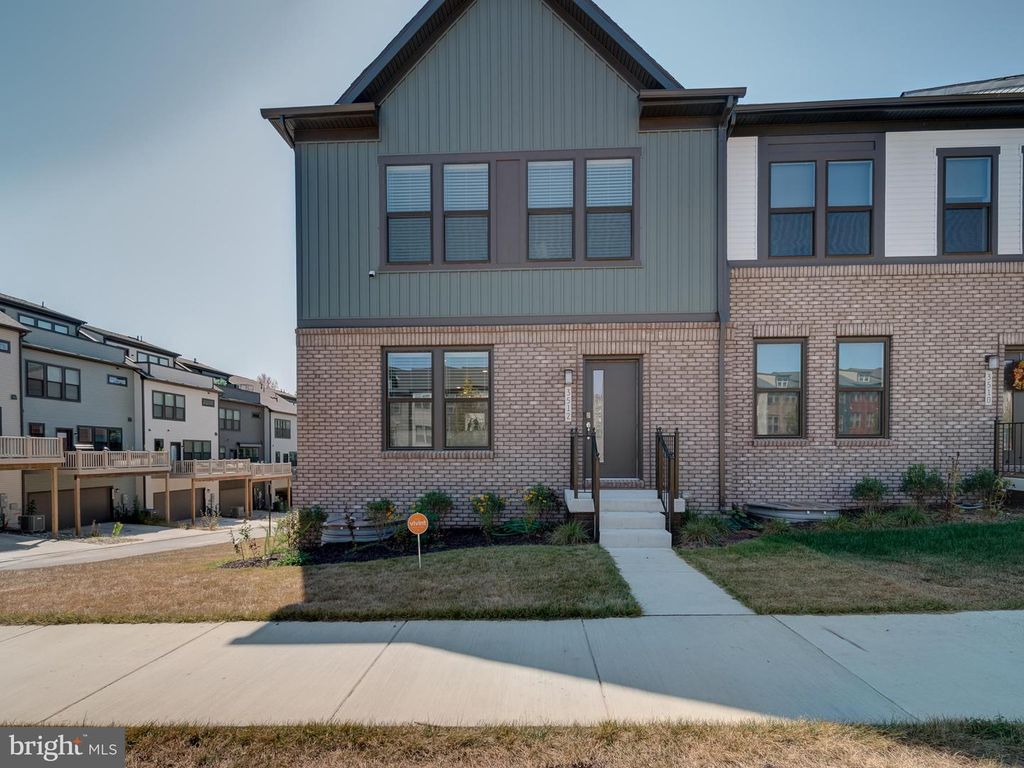 3512 BIOTA LN, Laurel, MD 20724