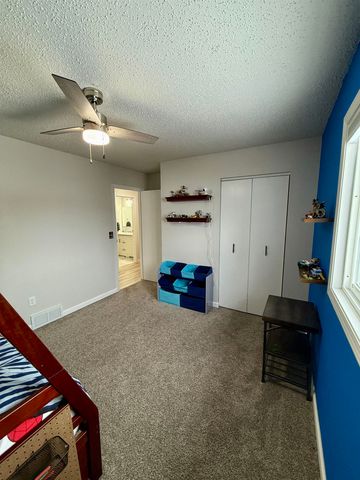 600 23rd Ave NW, Minot, ND 58703