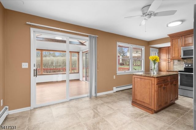 35 Marudy Dr, Clinton Town, NJ 08809