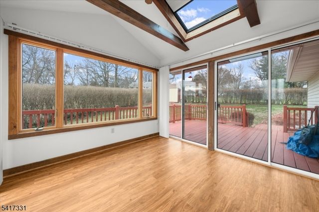 35 Marudy Dr, Clinton Town, NJ 08809