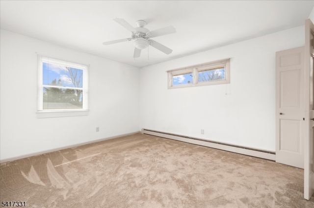 35 Marudy Dr, Clinton Town, NJ 08809