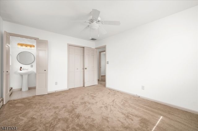 35 Marudy Dr, Clinton Town, NJ 08809