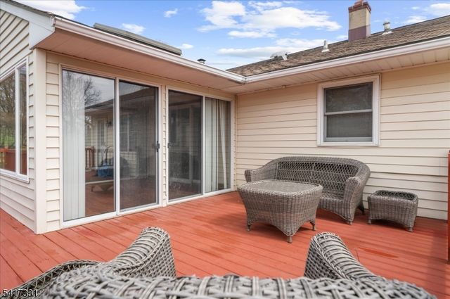 35 Marudy Dr, Clinton Town, NJ 08809