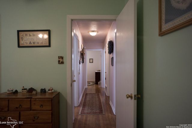 539 Radiance Ave, San Antonio, TX 78218